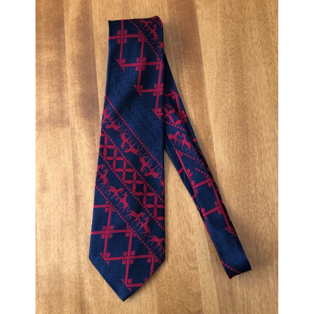 VINTAGE Hartford Mens Tie SHOUT BIG "E" for ENTHUSIASM Red Blue Woven Horse